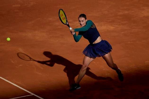 Mutua Madrid Open - Day Two Ana Bogdan of Romania returns a shot against Xiyu Wang of China during day two of the Mutua Madrid Open 2024 at Caja Magica on April 23, 2024, in Madrid, Spain. Madrid Caja Magica Madrid Spain RL_MMO24_455 Copyright: xRicardoxLarreinax