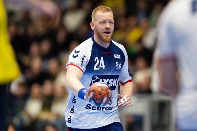 240423 Jim Gottfridsson of Flensburg Handewitt during the European League quarterfinal one between Sävehof and SG Flensburg Handewitt on April 23, 2024 in Partille Photo Michael Erichsen BILDBYRAN COP 89 MI0655 bbeng european league handball handboll handball quarterfinal quarterfinal quarterfinals sg flensburg handewitt sävehof  Copyright: MICHAELxERICHSEN BB240423MI019