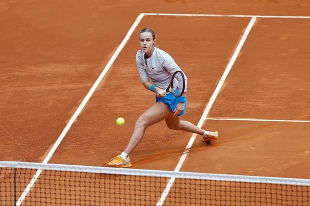 Anna Karolina Schmiedlova (SVK), APRIL 23, 2024 - Tennis : Schmiedlova during singles round of 128 match against Sofia Kenin on the WTA, Tennis Damen 1000 tournaments Mutua Madrid Open tennis tournament at the Caja Magica in Madrid, Spain. Noxthirdxpartyxsales  (251089109)
