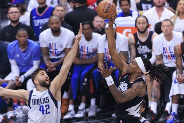 April 23, 2024, Los Angeles, California, USA: Maxi Kleber 42 of the Dallas Mavericks defends against Terance Mann 14 of the Los Angeles Clippers during their NBA, Basketball Herren, USA Playoff Game 2 on Tuesday April 23, 2024 at Crypto.com Arena in Los Angeles, California. Clippers lose to Mavericks, 93-96. ARIANA RUIZ PI Los Angeles U.S - ZUMAp124 20240423_zaa_p124_037 Copyright: xArianaxRuizx