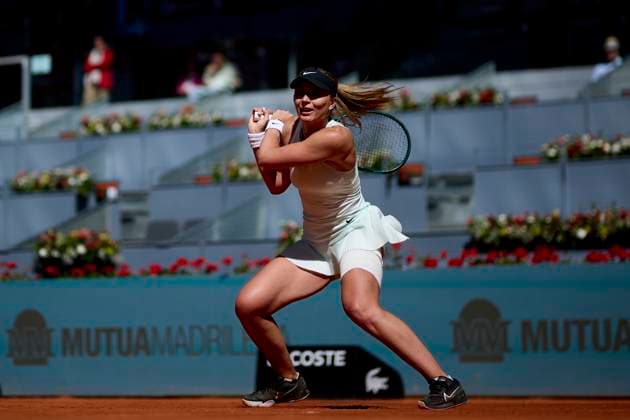 Mutua Madrid Open - Day Three Paula Badosa of Spain returns a shot against Jessica Bouzas Maneiro of Spain during day three of the Mutua Madrid Open 2024 at Caja Magica on April 24, 2024, in Madrid, Spain. Madrid Caja Magica Madrid Spain RL_MMO24_555 Copyright: xRicardoxLarreinax