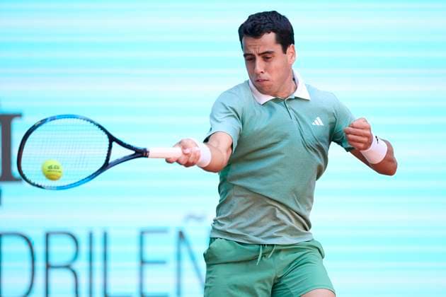 Mutua Madrid Open - Day Three Maume Munar of Spain returns a shot against Nuno Borges of Portugal during day three of the Mutua Madrid Open 2024 at Caja Magica on April 24, 2024, in Madrid, Spain. Madrid Caja Magica Madrid Spain RL_MMO24_636 Copyright: xRicardoxLarreinax