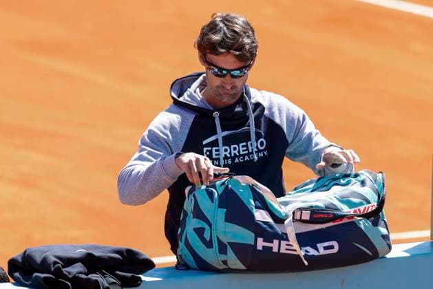 April 24, 2024, Madrid, Madrid, SPAIN: Juan Carlos Ferrero, coach of Carlos Alcaraz of Spain, gestures during Alcarazâ€⠢s training during the Mutua Madrid Open 2024, ATP, Tennis Herren Masters 1000 and WTA, Tennis Damen 1000, tournament celebrated at Caja Magica on April 24, 2024 in Madrid, Spain. Madrid SPAIN - ZUMAa181 20240424_zaa_a181_014 Copyright: xIrinaxR.xHipolitox