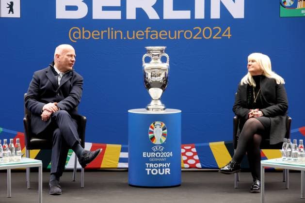 DEU, EM, EM Cup presentation, 24 04 2024, Berlin Olympic Stadium, Berlin, DEU, EM, EM Cup presentation, in the picture Nancy Faeser Federal Minister of the Interior and for Homeland Kai Wegner Governing Mayor of Berlin Iris Spranger Senator for the Interior and Sport Philipp Lahm Tournament Director EURO 2024 Kevin Prince Boateng Ambassador of the Host City Berlin Photo Juergen Engler nordphoto GmbH nordphotoxGmbHx xEngler nph00076