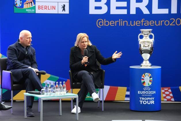 DEU, EM, EM Cup presentation, 24 04 2024, Berlin Olympic Stadium, Berlin, DEU, EM, EM Cup presentation, in the picture Nancy Faeser Federal Minister of the Interior and for Homeland Kai Wegner Governing Mayor of Berlin Iris Spranger Senator for the Interior and Sport Philipp Lahm Tournament Director EURO 2024 Kevin Prince Boateng Ambassador of the Host City Berlin Photo Juergen Engler nordphoto GmbH nordphotoxGmbHx xEngler nph00076