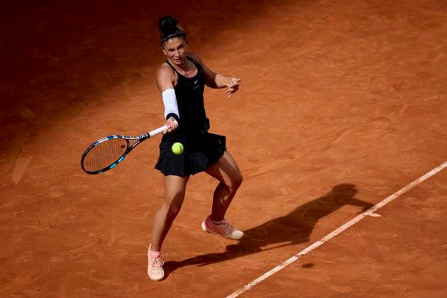 Mutua Madrid Open - Day Three Sara Errani of Italy returns a shot against Caroline Wozniacki of Denmark during day three of the Mutua Madrid Open 2024 at Caja Magica on April 24, 2024, in Madrid, Spain. Madrid Caja Magica Madrid Spain RL_MMO24_00202 Copyright: xRicardoxLarreinax