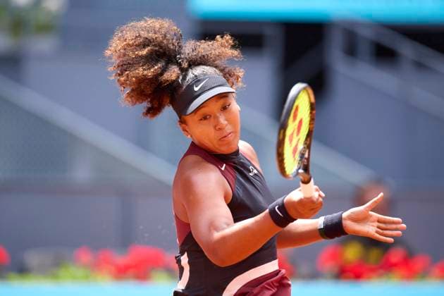 Mutua Madrid Open - Day Four Naomi Osaka of Japan returns a shot against Liudmila Samsonova during day four of the Mutua Madrid Open 2024 at Caja Magica on April 25, 2024, in Madrid, Spain. Madrid Caja Magica Madrid Spain RL_MMO24_00889 Copyright: xRicardoxLarreinax