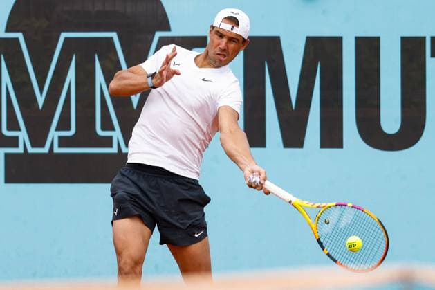 April 25, 2024, Madrid, Madrid, SPAIN: Rafael Nadal of Spain practices during the Mutua Madrid Open 2024, ATP, Tennis Herren Masters 1000 and WTA, Tennis Damen 1000, tournament celebrated at Caja Magica on April 25, 2024 in Madrid, Spain. Madrid SPAIN - ZUMAa181 20240425_zaa_a181_031 Copyright: xIrinaxR.xHipolitox
