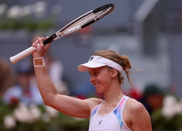 Liudmila Samsonova of Russia celebrates on match point Mutua Madrid Open, Day 4, Tennis, La Caja Magica, Madrid, Spain - 25 Apr 2024  Copyright: xEllaxLing Shutterstockx 14447599am