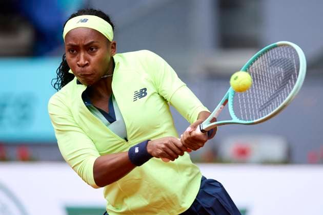 Mutua Madrid Open - Day Four Coco Gauff of United States returns a shot against Arantxa Rus of Netherland during day four of the Mutua Madrid Open 2024 at Caja Magica on April 25, 2024, in Madrid, Spain. Madrid Caja Magica Madrid Spain RL_MMO24_01064 Copyright: xRicardoxLarreinax