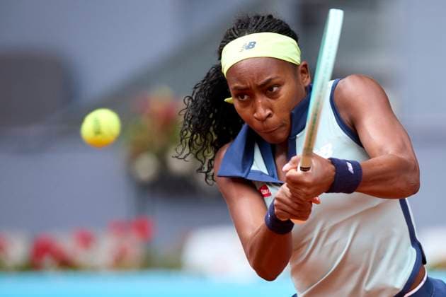 Mutua Madrid Open - Day Four Coco Gauff of United States returns a shot against Arantxa Rus of Netherland during day four of the Mutua Madrid Open 2024 at Caja Magica on April 25, 2024, in Madrid, Spain. Madrid Caja Magica Madrid Spain RL_MMO24_01079 Copyright: xRicardoxLarreinax