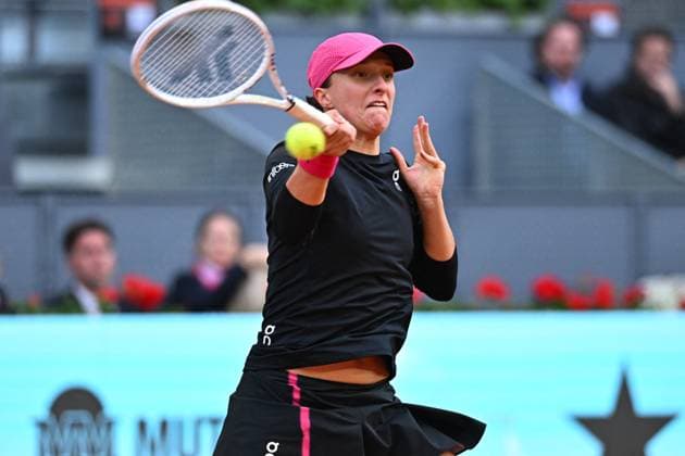 Mutua Madrid Open Iga Swiatek (POL) during her first round match at the Mutua Madrid Open in Madrid , Spain, on April, 25, 2024. Photo by Corinne Dubreuil ABACAPRESS.COM Madrid Spain  Copyright: xDubreuilxCorinne ABACAx