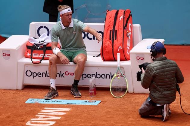 Alejandro Davidovich Fokina of Spain in action Mutua Madrid Open, Day 5, Tennis, La Caja Magica, Madrid, Spain - 26 Apr 2024  Copyright: xEllaxLing Shutterstockx 14447600b