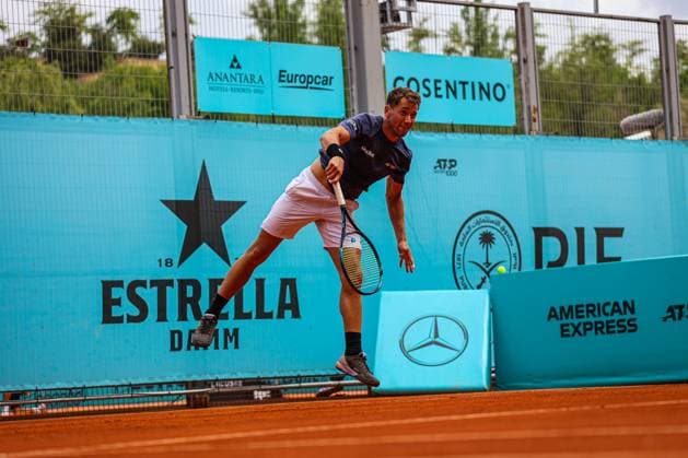 Mutua Madrid Open 2024: Casper Ruud Vs Jannik Sinner in Spain - 26 Apr 2024 Casper Ruud of Norway practice against Jannik Sinner of Italy on Day Five of the Mutua Madrid Open 2024 tournament at La Caja Magica. Usera Spain Copyright: xMiguelxReisx xSOPAxImagesx Mutua Madrid Open MR -3175