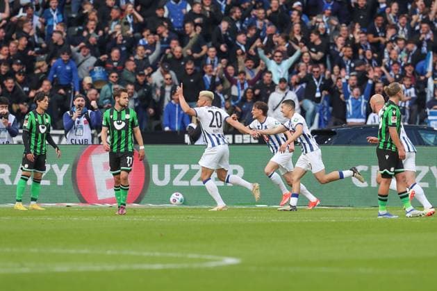 26 04 2024, xtgx, Soccer 2 Bundesliga, Hertha BSC Berlin Hannover 96 emspor, v l jubilation after the 1 0 by Marc Oliver Kempf Hertha, 20 DFL DFB REGULATIONS PROHIBIT ANY USE OF PHOTOGRAPHS as IMAGE SEQUENCES and or QUASI VIDEO Berlin