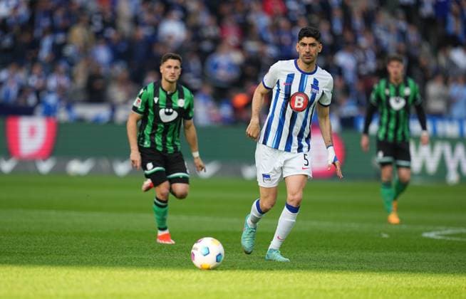 Andreas Bouchalakis Hertha Berlin controls the ball, 2 Bundesliga, Hertha BSC vs Hannover 96, Olympic Stadium on April 26, 2024 in Berlin, Germany Photo by Ulrik Pedersen DeFodi Images Andreas Bouchalakis Hertha Berlin controls the ball, 2 Bundesliga, Hertha BSC vs Hannover 96, Olympic Stadium on April 26, 2024 in Berlin, Germany Photo by Ulrik Pedersen DeFodi Images DFB DFL REGULATIONS PROHIBIT ANY USE OF PHOTOGRAPHS AS IMAGE SEQUENCES AND OR QUASI VIDEO Defodi 659 183021 01000939 Defodi-659 DFB DFL REGULATIONS PROHIBIT ANY USE OF PHOTOGRAPHS AS IMAGE SEQUENCES AND OR QUASI-VIDEO.