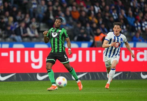 Bright Arrey Mbi Hannover 96 controls the ball, 2 Bundesliga, Hertha BSC vs Hannover 96, Olympic Stadium on April 26, 2024 in Berlin, Germany Photo by Ulrik Pedersen DeFodi Images Bright Arrey Mbi Hannover 96 controls the ball, 2 Bundesliga, Hertha BSC vs Hannover 96, Olympic Stadium on April 26, 2024 in Berlin, Germany Photo by Ulrik Pedersen DeFodi Images DFB DFL REGULATIONS PROHIBIT ANY USE OF PHOTOGRAPHS AS IMAGE SEQUENCES AND OR QUASI VIDEO Defodi 659 195010 01000800 Defodi-659 DFB DFL REGULATIONS PROHIBIT ANY USE OF PHOTOGRAPHS AS IMAGE SEQUENCES AND OR QUASI-VIDEO.