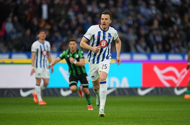 Haris Tabakovic Hertha Berlin looks on, 2 Bundesliga, Hertha BSC vs Hannover 96, Olympic Stadium on April 26, 2024 in Berlin, Germany Photo by Ulrik Pedersen DeFodi Images Haris Tabakovic Hertha Berlin looks on, 2 Bundesliga, Hertha BSC vs Hannover 96, Olympic Stadium on April 26, 2024 in Berlin, Germany Photo by Ulrik Pedersen DeFodi Images DFB DFL REGULATIONS PROHIBIT ANY USE OF PHOTOGRAPHS AS IMAGE SEQUENCES AND OR QUASI VIDEO Defodi 659 194423 01000818 Defodi-659 DFB DFL REGULATIONS PROHIBIT ANY USE OF PHOTOGRAPHS AS IMAGE SEQUENCES AND OR QUASI-VIDEO.