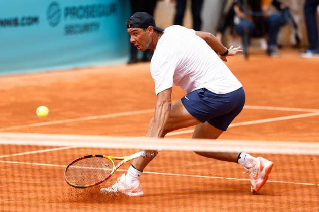 April 26, 2024, Madrid, Madrid, SPAIN: Rafael Nadal of Spain practices during the Mutua Madrid Open 2024, ATP, Tennis Herren Masters 1000 and WTA, Tennis Damen 1000, tournament celebrated at Caja Magica on April 26, 2024 in Madrid, Spain. Madrid SPAIN - ZUMAa181 20240426_zaa_a181_072 Copyright: xIrinaxR.xHipolitox