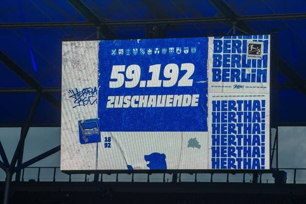 Soccer, Men, Season 2023 2024, 2 Bundesliga 31 Matchday , Hertha BSC Hannover 96, Scoreboard with number of spectators 59192, 26 04 2024, Copyright: xSebastianxRäppold MatthiasxKochx