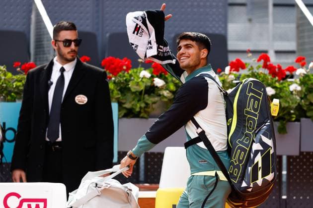April 26, 2024, Madrid, Madrid, SPAIN: Carlos Alcaraz of Spain gestures against Alexander Shevchenko of Kazakhstan during the Mutua Madrid Open 2024, ATP, Tennis Herren Masters 1000 and WTA, Tennis Damen 1000, tournament celebrated at Caja Magica on April 26, 2024 in Madrid, Spain. Madrid SPAIN - ZUMAa181 20240426_zaa_a181_198 Copyright: xIrinaxR.xHipolitox