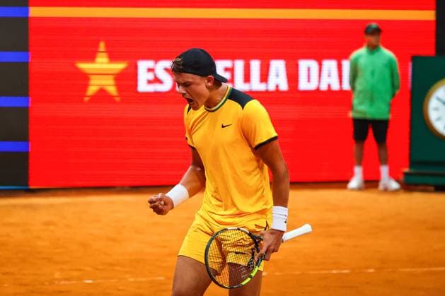 Holger Rune of Denmark Vs Mariano Navone at Mutua Madrid Open in Madrid, Spain - 26 Apr 2024 Holger Rune of Denmark celebrates his victory against Mariano Navone of Argentina on Day Five of the Mutua Madrid Open 2024 tournament at La Caja Magica. Holger Rune won against Mariano Navone 5-7, 7-6, 6-4 Madrid Spain Copyright: xMiguelxReisx xSOPAxImagesx Mutua Madrid Open MR -4138