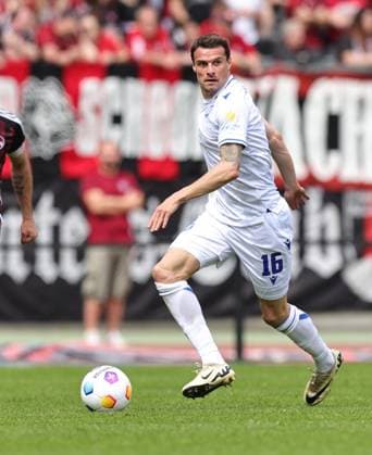28 04 2024 Soccer Season 2023 2024 2 Soccer Bundesliga 31 Matchday 1 FC Nürnberg FCN Club Karlsruher SC KSC Sportfoto Zink DaMa xdaxmax DFL regulations prohibit any use of photographs as image sequences and or quasi video only for editorial use Philip Heise 16, Karlsruher SC KSC Freisteller Einzelbild