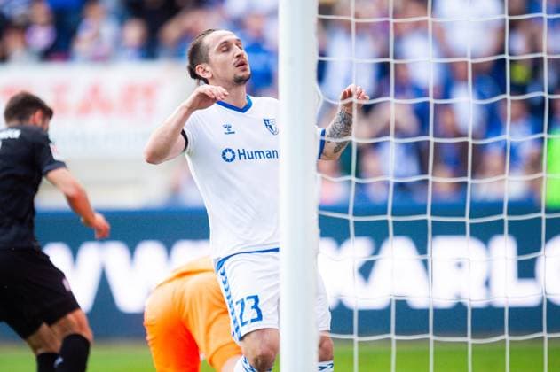 28 04 2024 Soccer, 2023 2024, 2 Bundesliga, 31 Matchday, 1 FC Magdeburg VfL Osnabrück Baris Atik Magdeburg DFL REGULATIONS PROHIBIT ANY USE OF PHOTOGRAPHS AS IMAGE SEQUENCES AND OR QUASI VIDEO