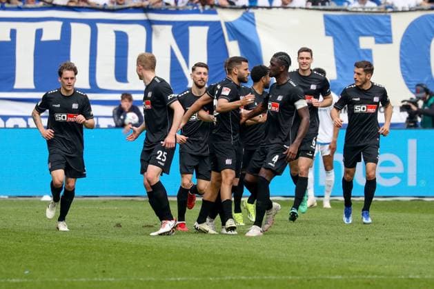 28 04 2024, xgox, Soccer 2 Bundesliga, 1 FC Magdeburg VfL Osnabrueck emspor, v l jubilation after the 1 1 by Dave Gnaase Osnabrueck, 26 DFL DFB REGULATIONS PROHIBIT ANY USE OF PHOTOGRAPHS as IMAGE SEQUENCES and or QUASI VIDEO Magdeburg