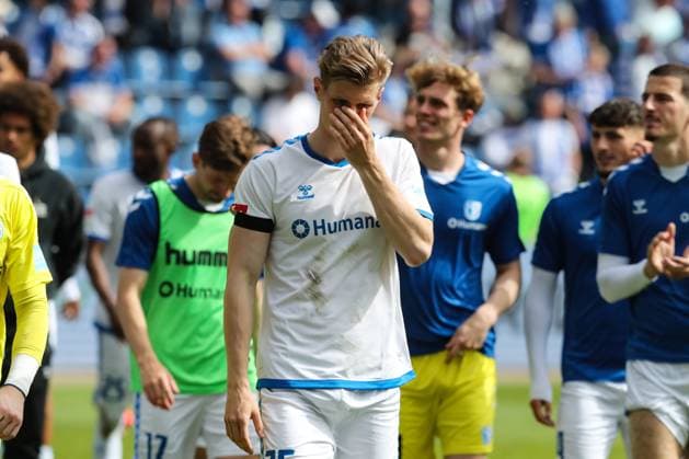 Luca Schuler 1 FC Magdeburg,26 2 Soccer Bundesliga Season 2023 2024 1 FC Magdeburg vs VfL Osnabrück at the MDCC Arena in Magdeburg Action,Soccer,Man,Men,Germany,28 04 2024