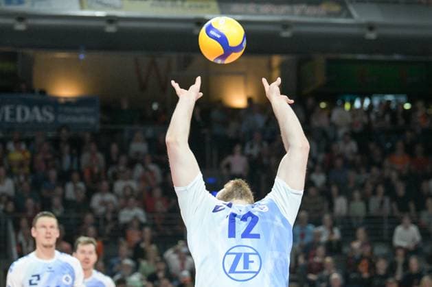 Berlin, Germany 28 April 2024 1 VBL 2023 2024 Final Sp 5 Berlin Recycling Volleys vs VfB Friedrichshafen In the picture Jan Fornal VfB Friedrichshafen plays the ball overhead Copyright: xFotostandx xReuhlx