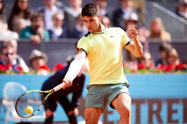 Mutua Madrid Open - Day Seven Carlos Alcaraz of Spain returns a shot against Thiago Seyboth Wild of Brazil during day seven of the Mutua Madrid Open 2024 at Caja Magica on April 28, 2024, in Madrid, Spain. Madrid Caja Magica Madrid Spain RL_MMO24_00593 Copyright: xRicardoxLarreinax