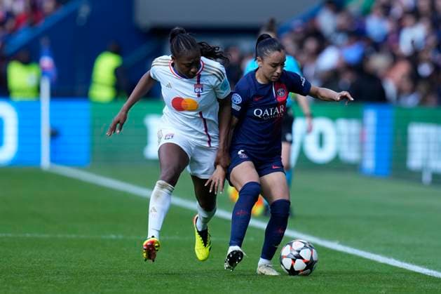 Kadidiatou Diani (11) (OL) - SAKINA KARCHAOUI (7) FOOTBALL FEMININ : Paris Saint Germain Vs Olympique Lyonnais - Ligue des Champions - 28 04 2024 GlennGervot Panoramic 