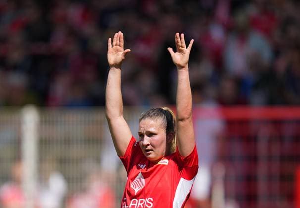 Dina Orschmann Union Berlin looks on, Regionalliga Nordost Frauen, Union Berlin vs Hertha Berlin, Stadion An der Alten Försterei on April 28, 2024 in Berlin, Germany Photo by Ulrik Pedersen DeFodi Images Dina Orschmann Union Berlin looks on, Regionalliga Nordost Frauen, Union Berlin vs Hertha Berlin, Stadion An der Alten Försterei on April 28, 2024 in Berlin, Germany Photo by Ulrik Pedersen DeFodi Images DFB DFL REGULATIONS PROHIBIT ANY USE OF PHOTOGRAPHS AS IMAGE SEQUENCES AND OR QUASI VIDEO Defodi 659 132459 01000971 Defodi-659 DFB DFL REGULATIONS PROHIBIT ANY USE OF PHOTOGRAPHS AS IMAGE SEQUENCES AND OR QUASI-VIDEO.