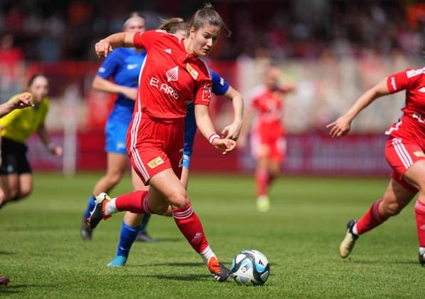 Lina Krauss Union Berlin controls the ball, Regionalliga Nordost Frauen, Union Berlin vs Hertha Berlin, Stadion An der Alten Försterei on April 28, 2024 in Berlin, Germany Photo by Ulrik Pedersen DeFodi Images Lina Krauss Union Berlin controls the ball, Regionalliga Nordost Frauen, Union Berlin vs Hertha Berlin, Stadion An der Alten Försterei on April 28, 2024 in Berlin, Germany Photo by Ulrik Pedersen DeFodi Images DFB DFL REGULATIONS PROHIBIT ANY USE OF PHOTOGRAPHS AS IMAGE SEQUENCES AND OR QUASI VIDEO Defodi 659 133446 01000550 Defodi-659 DFB DFL REGULATIONS PROHIBIT ANY USE OF PHOTOGRAPHS AS IMAGE SEQUENCES AND OR QUASI-VIDEO.