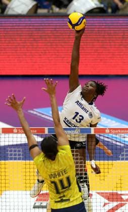 Stuttgart , Volleyball Bundesliga Womens PlayOff Final Game 5, SSC Palmberg Schwerin vs Allianz MTV Stuttgart , L R Jazmine White SSC Palmberg Schwerin , Krystal Rivers Allianz MTV Stuttgart