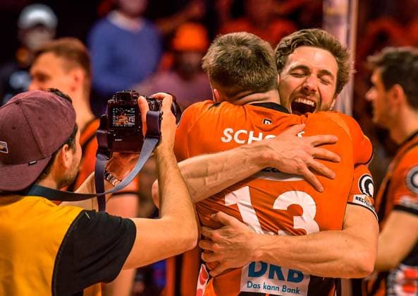 Volleyball 1 Bundesliga Men Final Sp 5, Berlin Recycling Volleys vs VfB Friedrichshafen 28 04 2024, xdanx, Volleyball 1 Bundesliga Men Final Sp 5, Berlin Recycling Volleys vs VfB Friedrichshafen, v l German Champion Berlin Recycling Volleys Ruben Schott BR Volleys 13 ,Cody Kessel BR Volleys 11 , Cheering about the won championship Berlin Max Schmeling Halle Berlin Germany DEU Copyright: xDanielxLakomskix