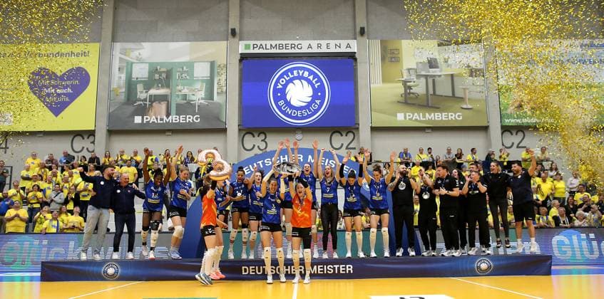 Stuttgart , Volleyball Bundesliga Womens PlayOff Final Game 5, SSC Palmberg Schwerin vs Allianz MTV Stuttgart , Allianz MTV Stuttgart celebrates winning the German Volleyball Championship