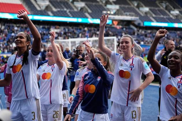 Wendie Renard (3) (OL) - Lindsey Horan (26) (OL) - Damaris Egurrola (13) (OL) FOOTBALL FEMININ : Paris Saint Germain Vs Olympique Lyonnais - Ligue des Champions - 28 04 2024 GlennGervot Panoramic 