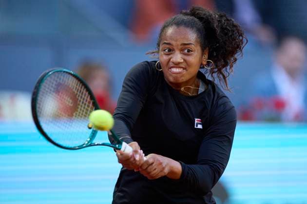 Mutua Madrid Open - Day Seven Robin Montgomery of United States returns a shot against Aryna Sabalenka during day seven of the Mutua Madrid Open 2024 at Caja Magica on April 28, 2024, in Madrid, Spain. Madrid Caja Magica Madrid Spain RL_MMO24_00648 Copyright: xRicardoxLarreinax