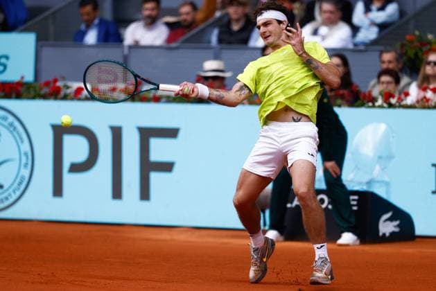 April 28, 2024, Madrid, Madrid, SPAIN: Thiago Seyboth Wild of Brazil in action against Carlos Alcaraz of Spain during the Mutua Madrid Open 2024, ATP, Tennis Herren Masters 1000 and WTA, Tennis Damen 1000, tournament celebrated at Caja Magica on April 28, 2024 in Madrid, Spain. Madrid SPAIN - ZUMAa181 20240428_zaa_a181_167 Copyright: xIrinaxR.xHipolitox