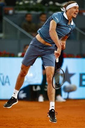 April 28, 2024, Madrid, Madrid, SPAIN: Alexander Zverev of Germany in action against Denis Shapovalov of Canada during the Mutua Madrid Open 2024, ATP, Tennis Herren Masters 1000 and WTA, Tennis Damen 1000, tournament celebrated at Caja Magica on April 28, 2024 in Madrid, Spain. Madrid SPAIN - ZUMAa181 20240428_zaa_a181_263 Copyright: xIrinaxR.xHipolitox