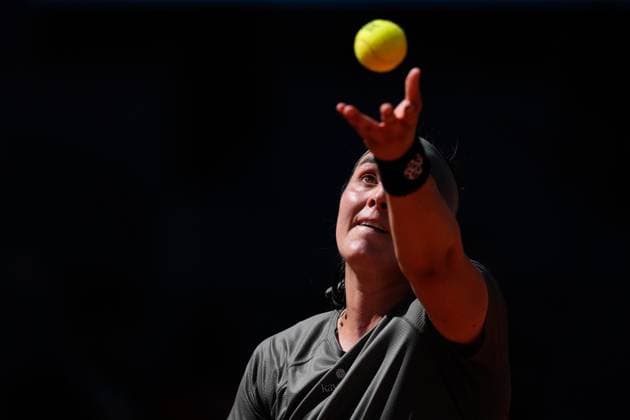 April 29, 2024, Madrid, Madrid, SPAIN: Ons Jabeur of Tunisia in action against Jelena Ostapenko of Latvia during the Mutua Madrid Open 2024, ATP, Tennis Herren Masters 1000 and WTA, Tennis Damen 1000, tournament celebrated at Caja Magica on April 29, 2024 in Madrid, Spain. Madrid SPAIN - ZUMAa181 20240429_zaa_a181_046 Copyright: xOscarxJ.xBarrosox