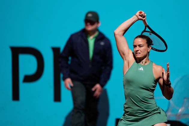 April 29, 2024, Madrid, Madrid, SPAIN: Maria Sakkari of Greece in action against Beatriz Haddad Maia of Brazil during the Mutua Madrid Open 2024, ATP, Tennis Herren Masters 1000 and WTA, Tennis Damen 1000, tournament celebrated at Caja Magica on April 29, 2024 in Madrid, Spain. Madrid SPAIN - ZUMAa181 20240429_zaa_a181_012 Copyright: xOscarxJ.xBarrosox