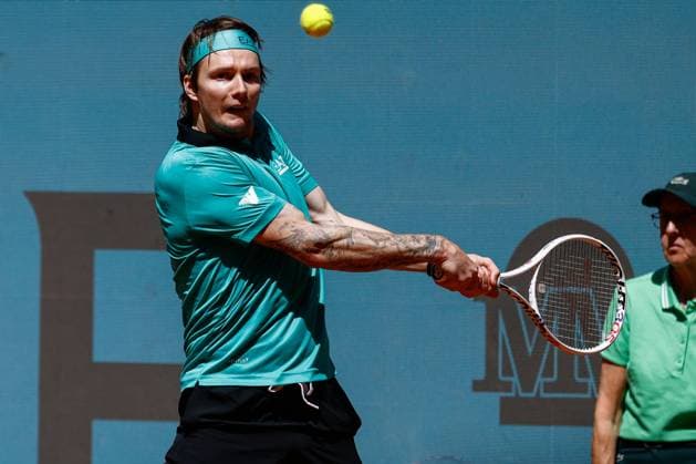 April 29, 2024, Madrid, Madrid, SPAIN: Alexander Bublik of Kazakhstan in action against Ben Shelton of USA during the Mutua Madrid Open 2024, ATP, Tennis Herren Masters 1000 and WTA, Tennis Damen 1000, tournament celebrated at Caja Magica on April 29, 2024 in Madrid, Spain. Madrid SPAIN - ZUMAa181 20240429_zaa_a181_080 Copyright: xIrinaxR.xHipolitox