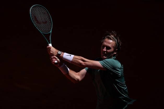 Sebastian Korda of USA in action Mutua Madrid Open, Day 8, Tennis, La Caja Magica, Madrid, Spain - 29 Apr 2024  Copyright: xEllaxLing Shutterstockx 14447604aq