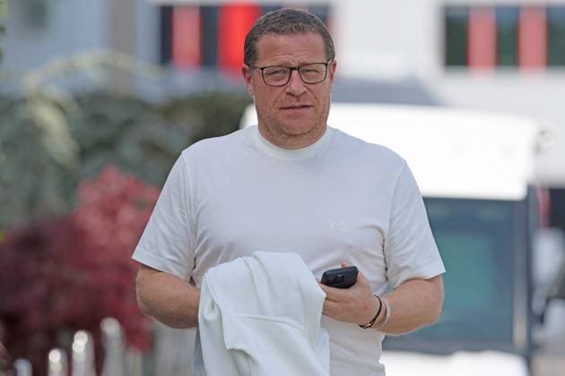 Sportvorstand Max Eberl, Portraet, Portrait, Fußball Final training of FC Bayern Muenchen before the UEFA Champions League match against Real Madrid CF 29 04 2024 Training ground, Saebenerstr PHOTO Mladen Lackovic LakoPress