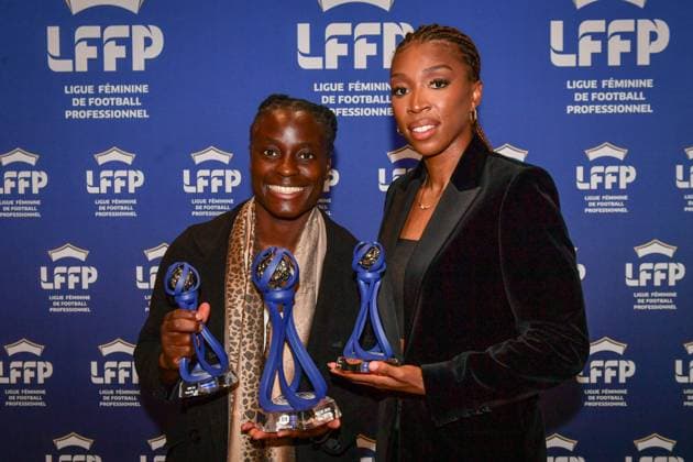Arkema D1 Awards Ceremony FA Winner of the Best Player trophy Paris Saint Germain?s forward Tabitha Chawinga (L) poses for a photocall next to Paris Saint Germain?s midfielder Grace Geyoro during the Arkema D1 Awards Ceremony at the Pavillon Dauphine in Paris on April 29, 2024. Photo by Firas Abdullah ABACAPRESS.COM  Copyright: xAbdullahxFiras ABACAx