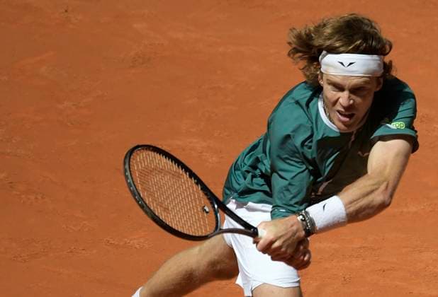 Mutua Madrid Open 2024 Andrei Rublev of Russia is in action during the 2024 ATP, Tennis Herren Tour Madrid Open tennis tournament at Caja Magica in Madrid, Spain, on April 30, 2024. Madrid Spain  Copyright: xJuanxCarlosxLucasx originalFilename:lucas-notitle240430_npOi5.jpg