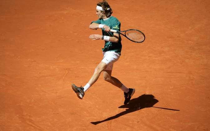 Mutua Madrid Open 2024 Andrei Rublev of Russia is in action during the 2024 ATP, Tennis Herren Tour Madrid Open tennis tournament at Caja Magica in Madrid, Spain, on April 30, 2024. Madrid Spain  Copyright: xJuanxCarlosxLucasx originalFilename:lucas-notitle240430_np5rC.jpg